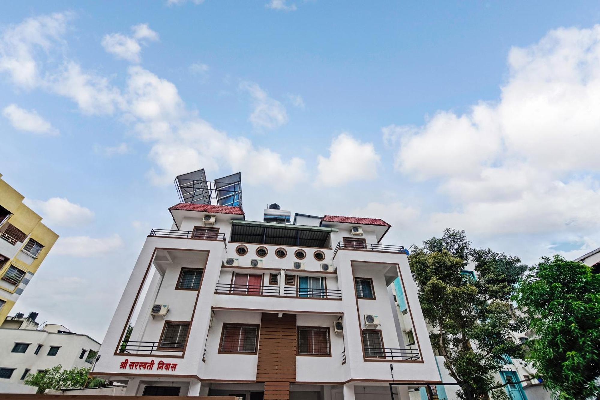 Super Hotel O Saraswati Niwas Vadgaon Budruk Пуна Экстерьер фото
