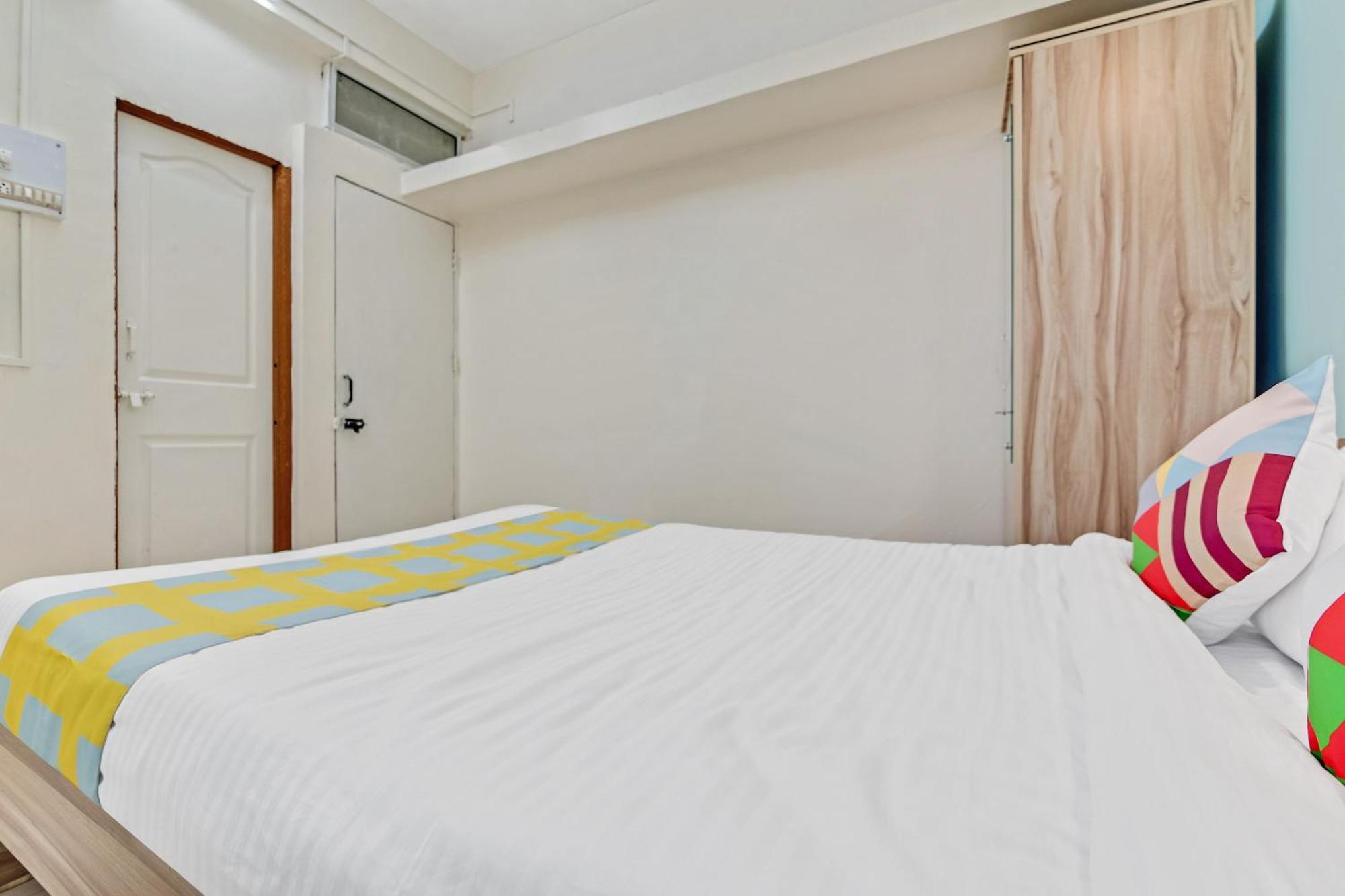 Super Hotel O Saraswati Niwas Vadgaon Budruk Пуна Экстерьер фото